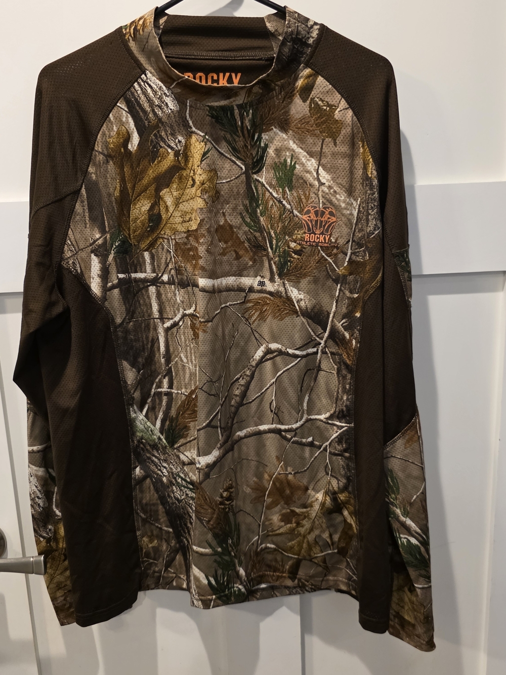 Rocky Athletic Mobility Mens Mesh Long Sleeve Realtree Camo Scent IQ Hunting XL